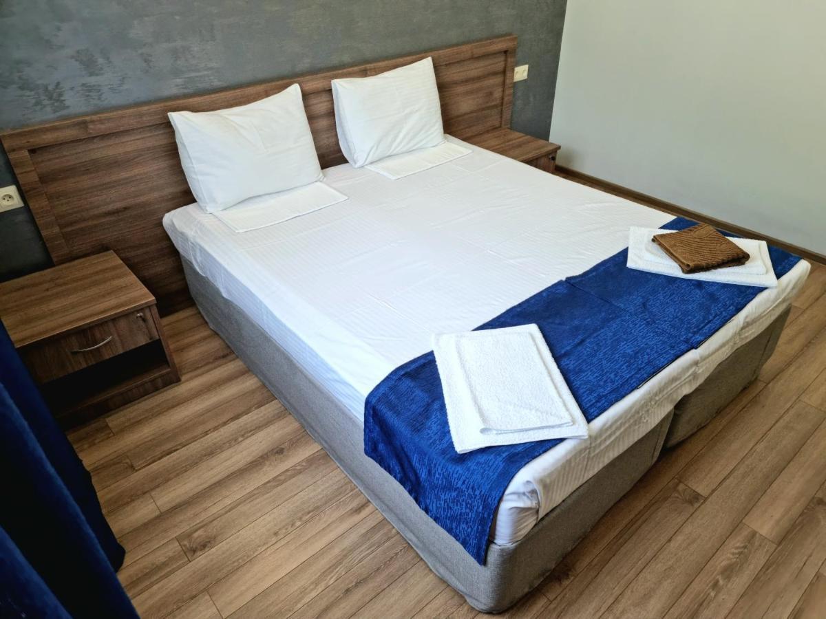 Nobi Guest House Gagra Buitenkant foto
