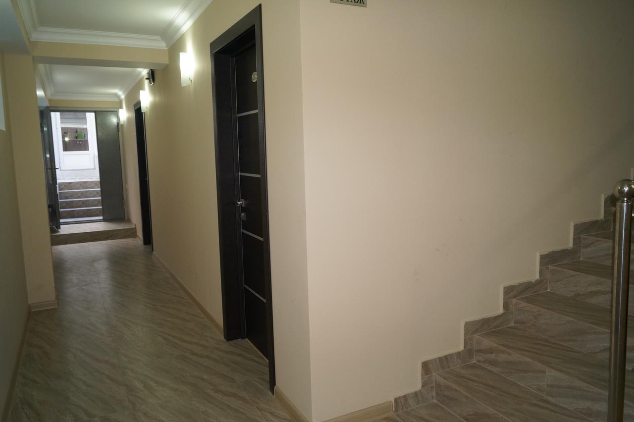 Nobi Guest House Gagra Buitenkant foto
